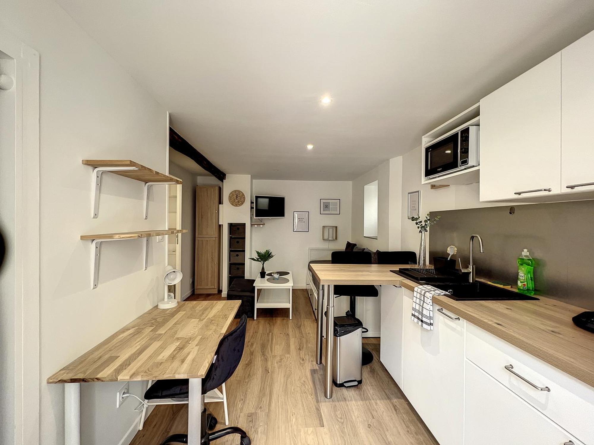 Les Bords Du Clain - Entree Autonome Studio Poitiers Buitenkant foto